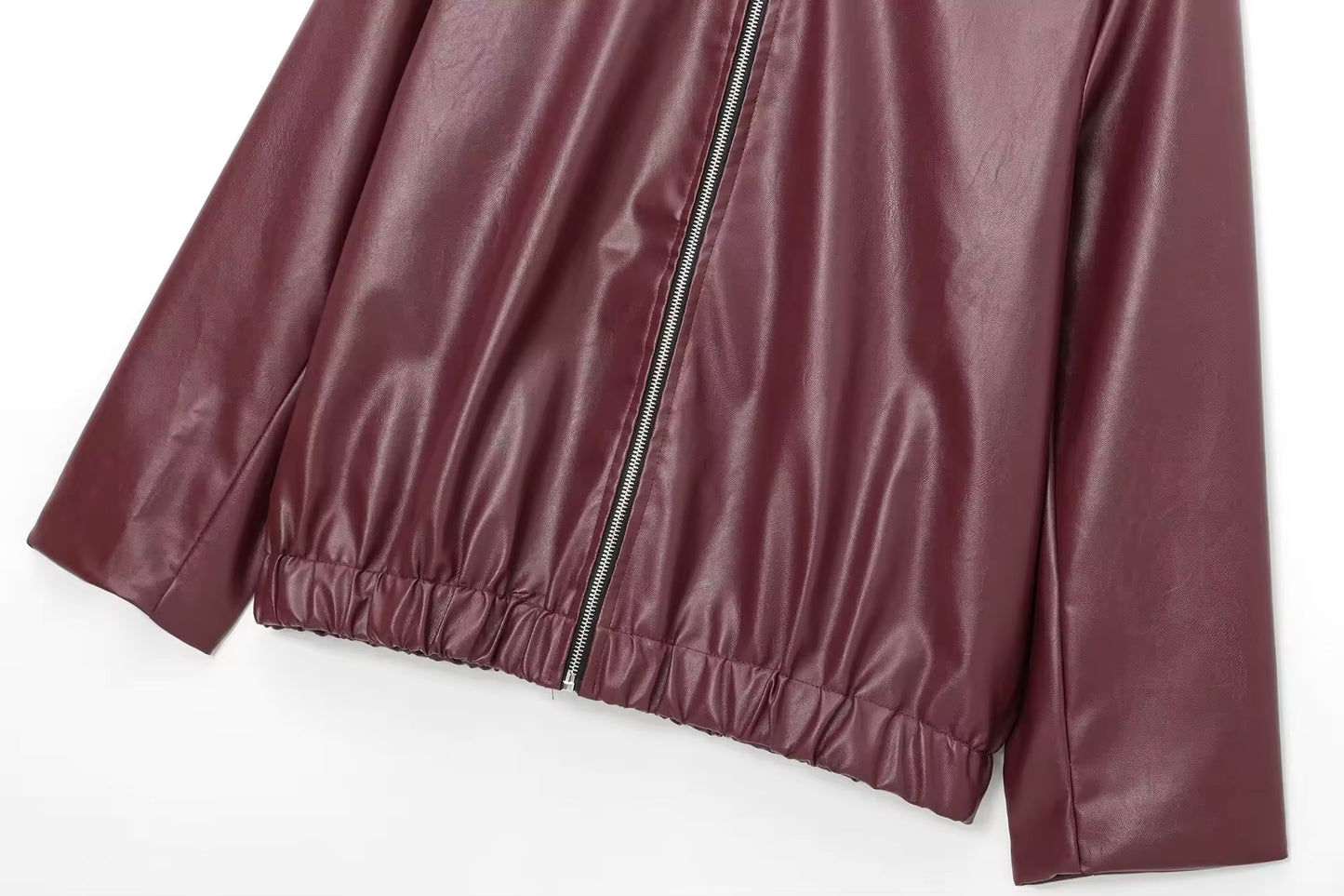 Giubbotto bomber in finta pelle