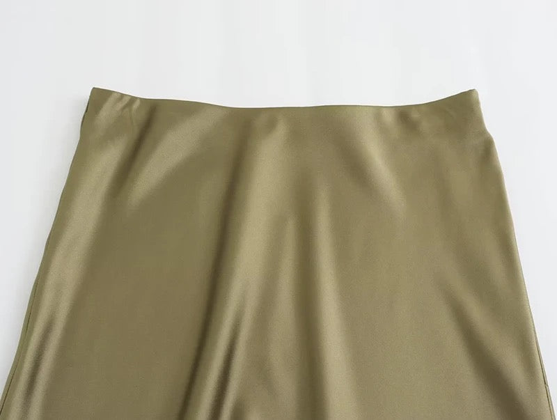 JUPE LONGUE EN SATIN