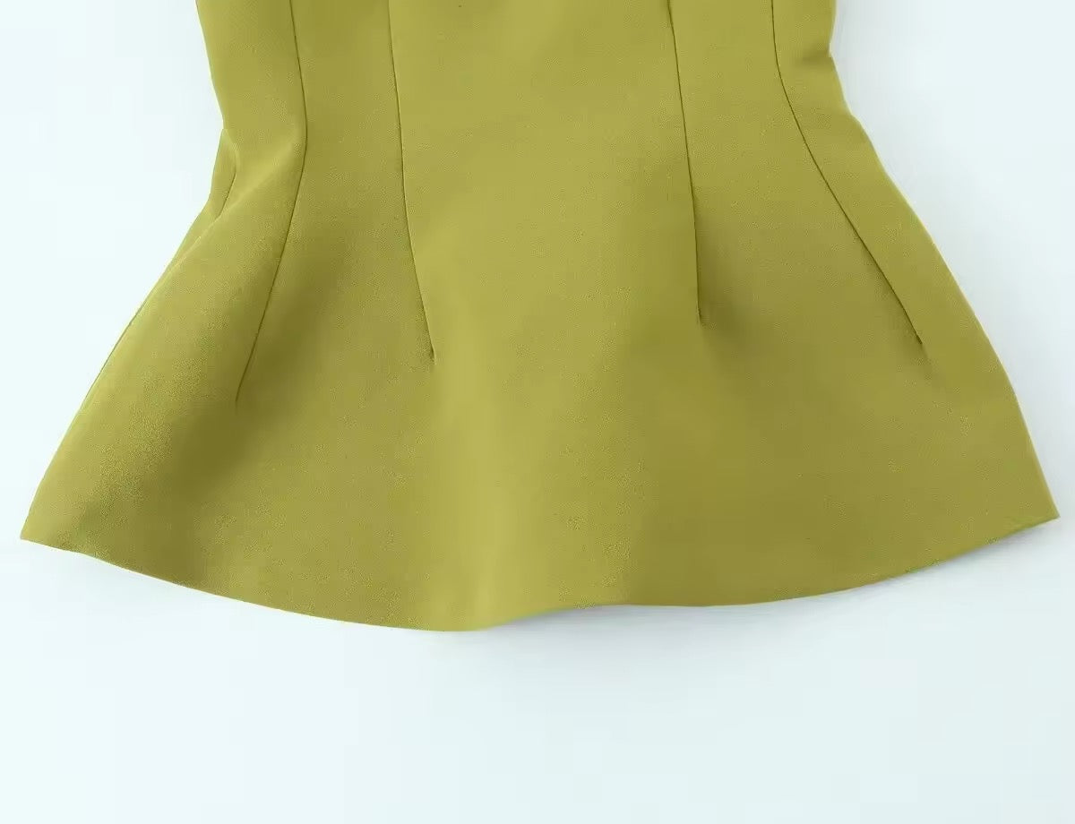 TOP DI MEDIA LUNGHEZZA CON SCOLLO A V