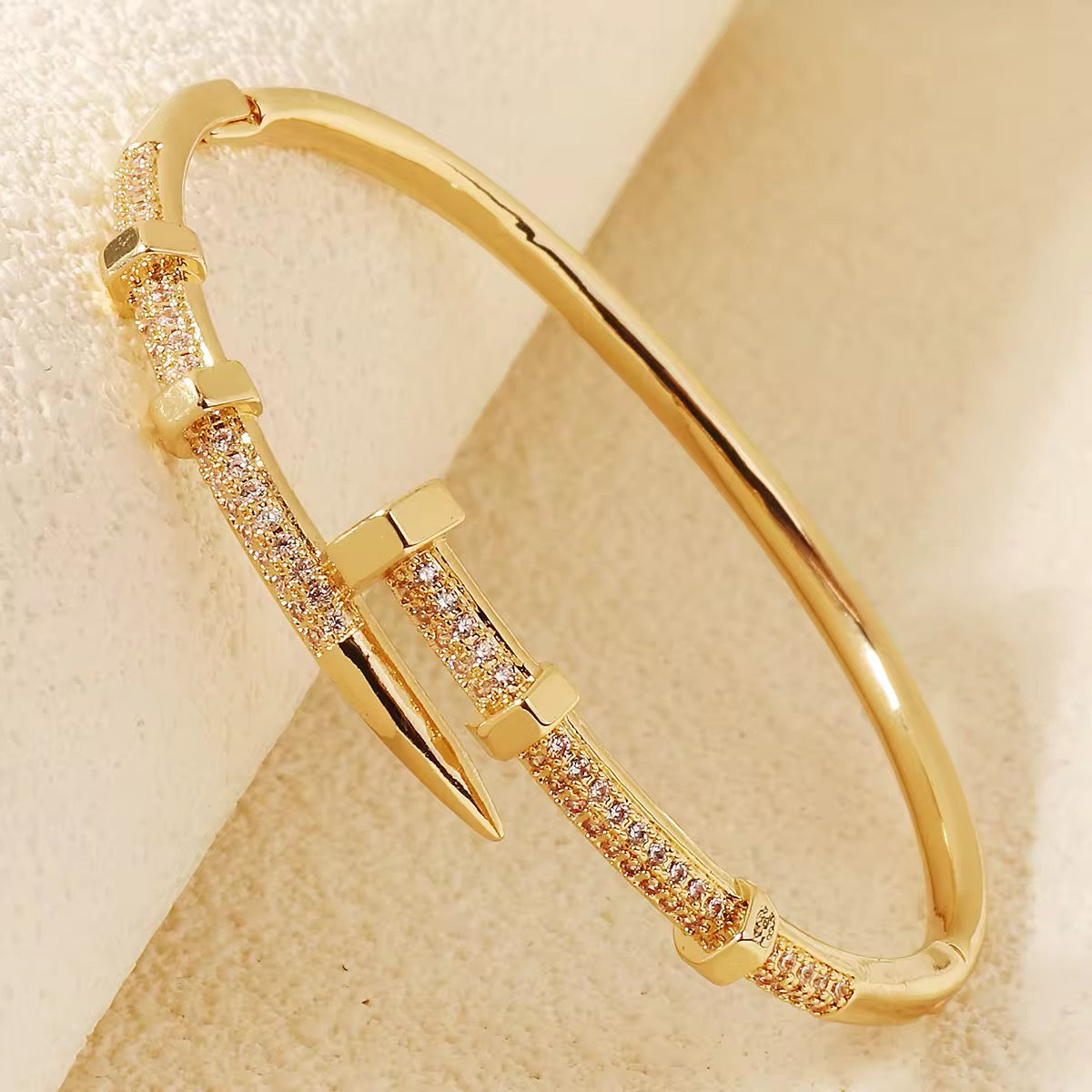 Stainless steel bracelet • Women