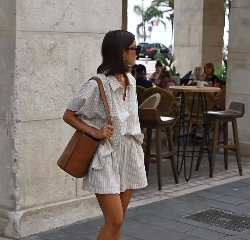 ENSEMBLE CHEMISE ET SHORT EFFET LIN