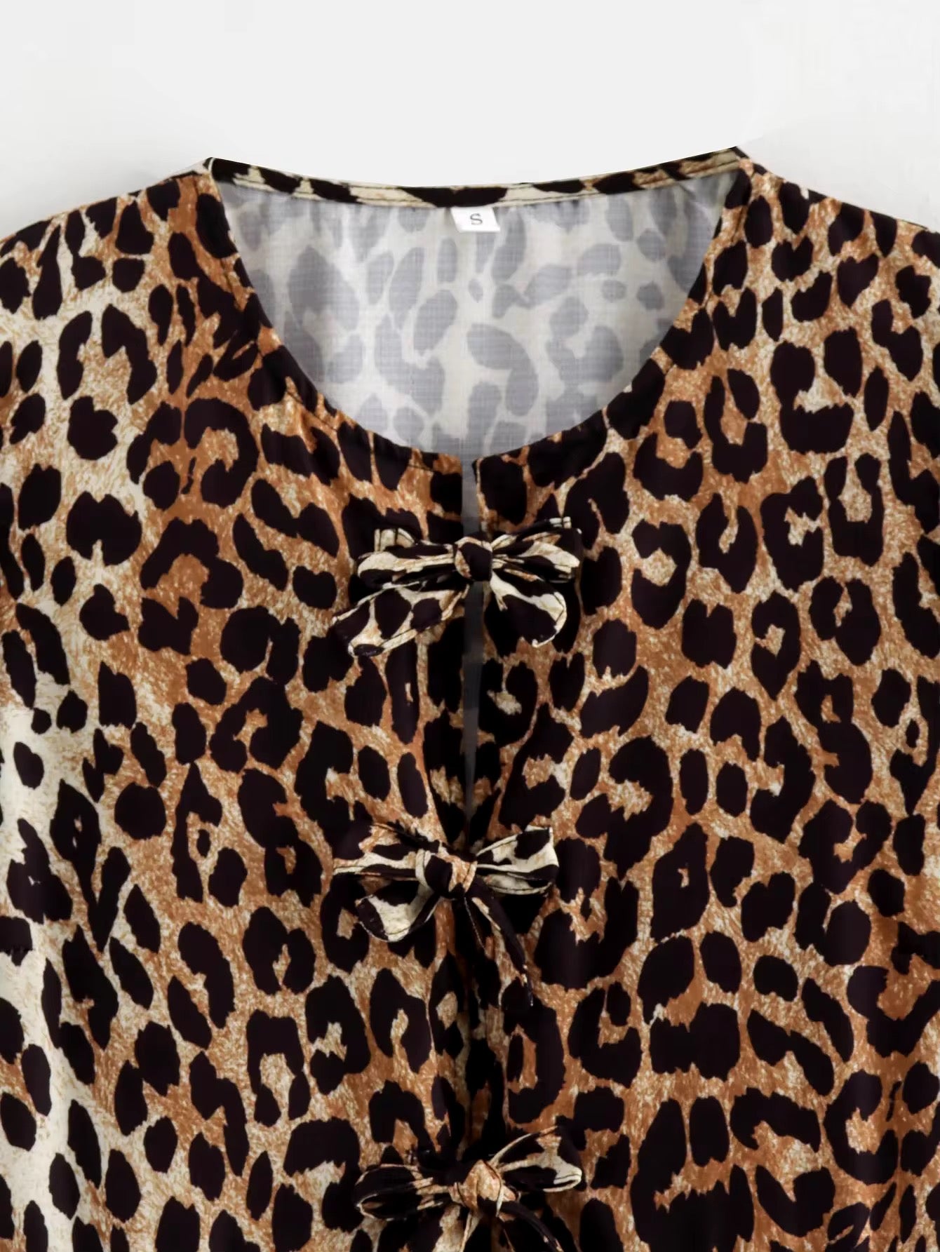 Leopard print shirt • Women