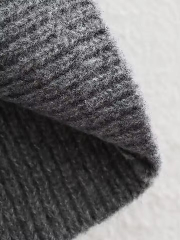 Oversized turtleneck • Women