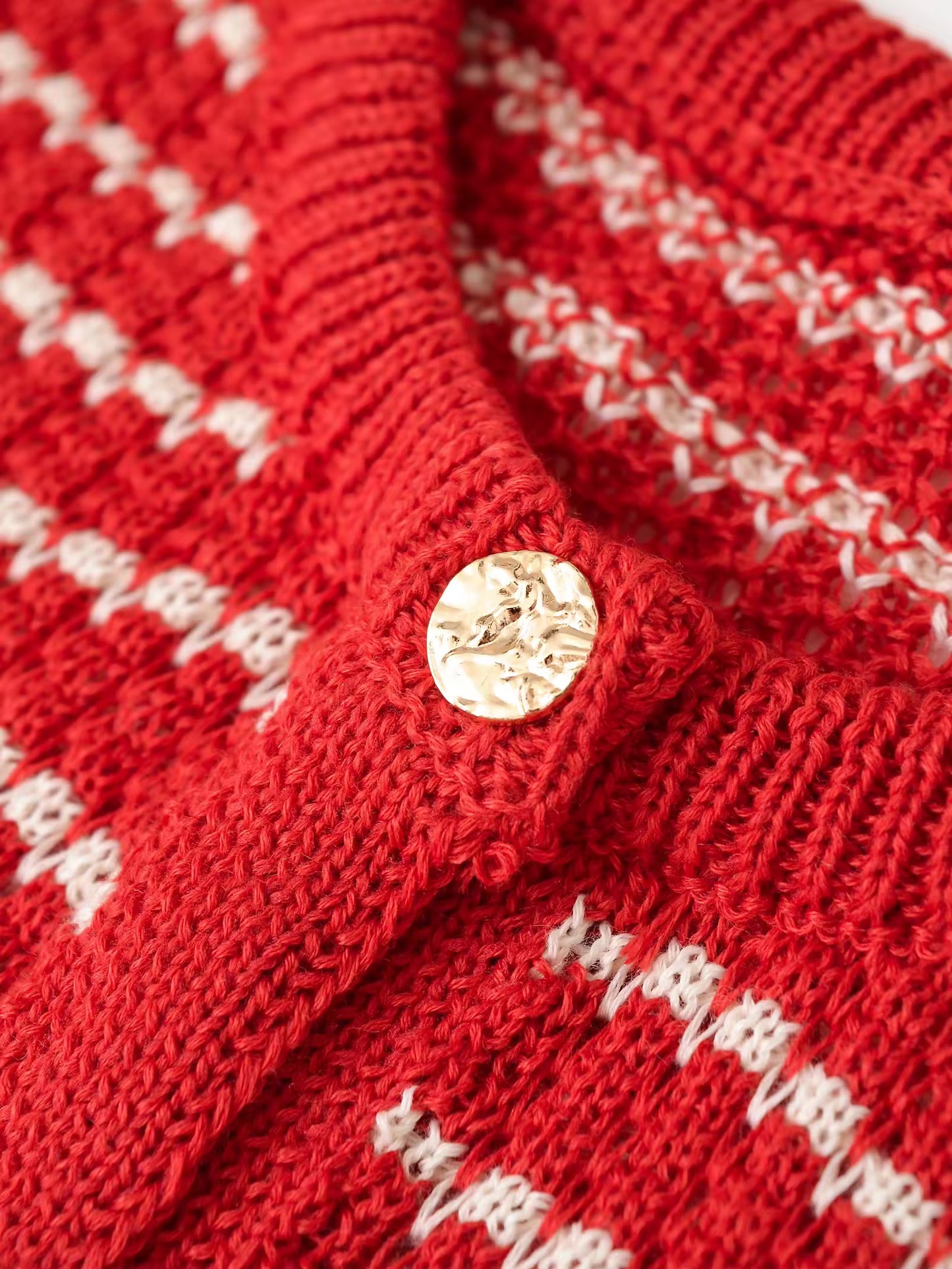 GILET TRICOTÉ SANS MANCHES