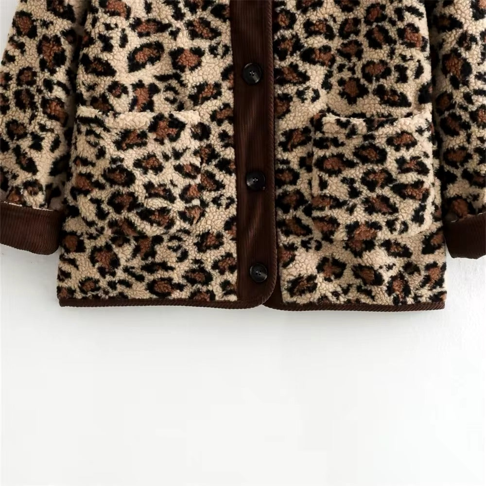 Cappotto effetto lana con stampa leopardata • Donna