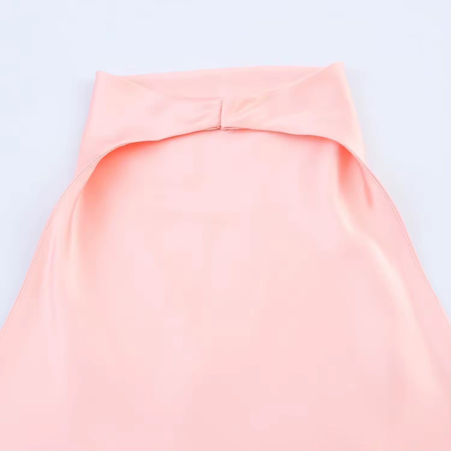 TOP DOS NU EN SATIN