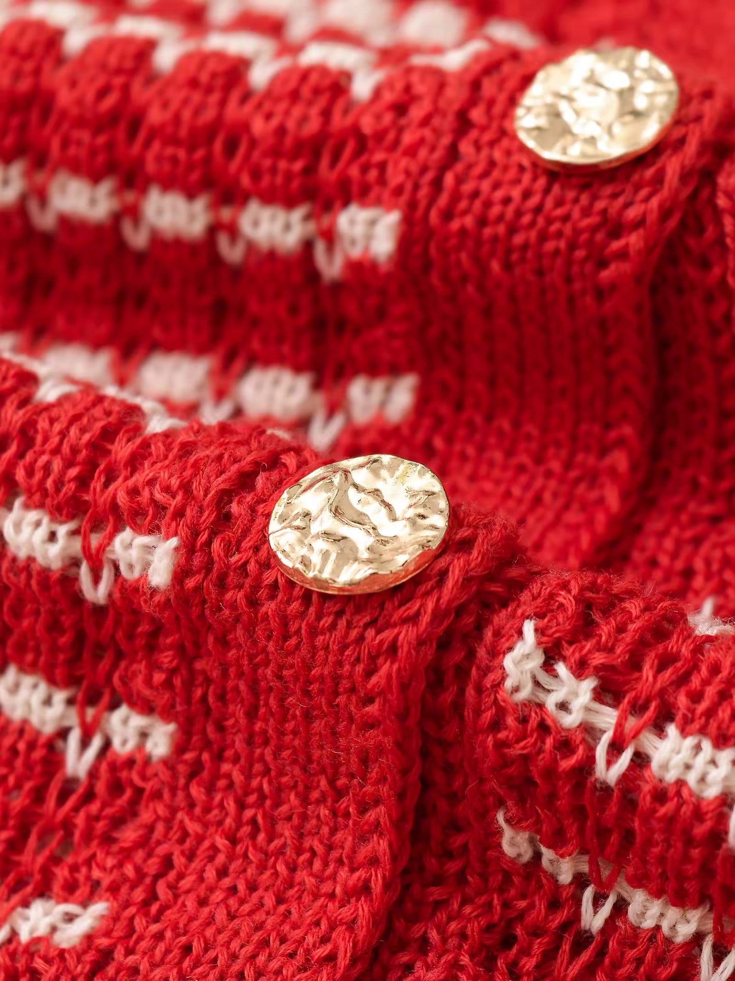 GILET TRICOTÉ SANS MANCHES