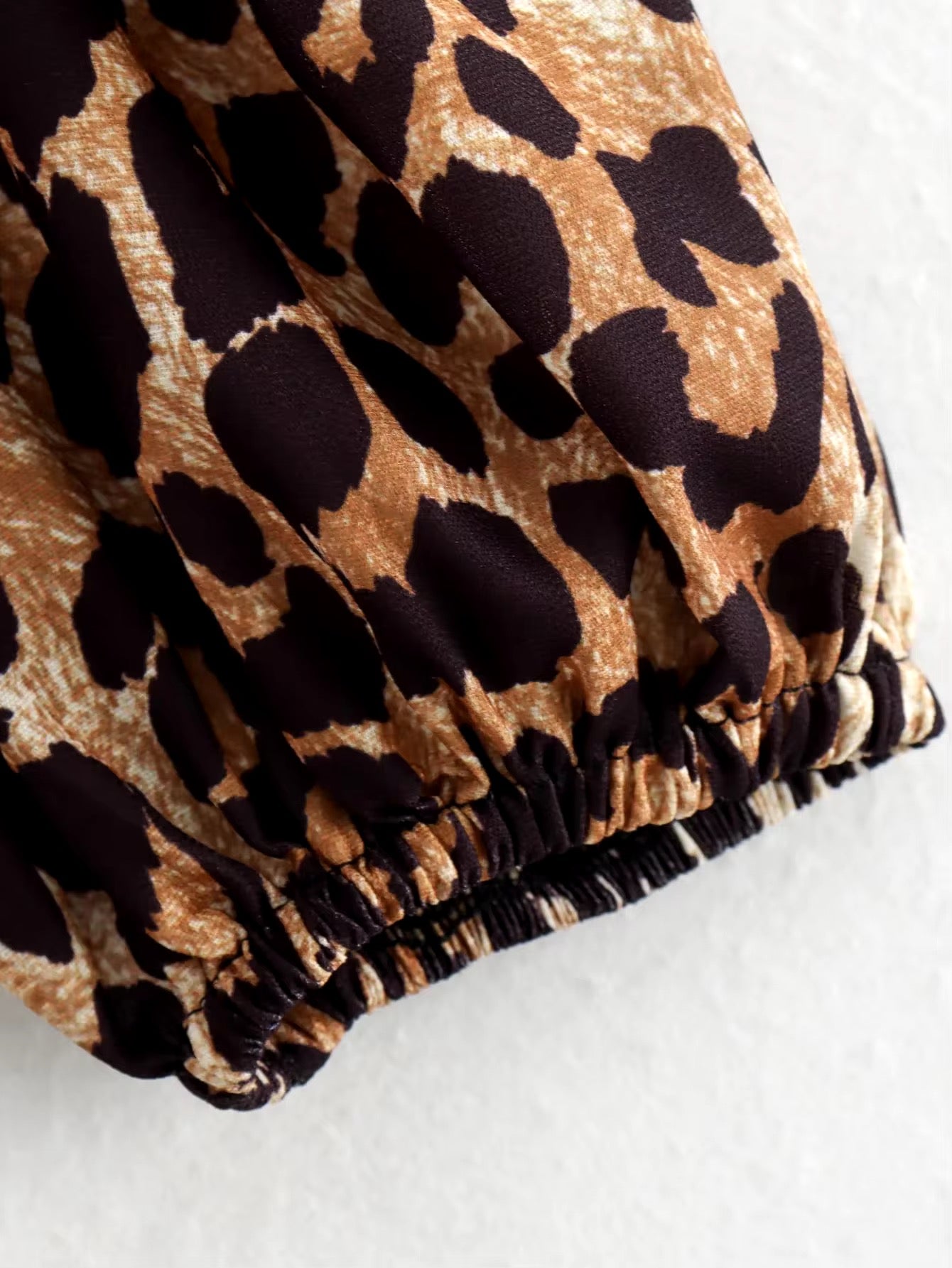 Leopard print shirt • Women