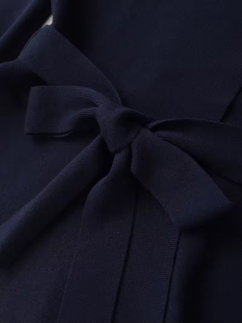 BLOUSE CEINTURÉE À MANCHES LONGUES