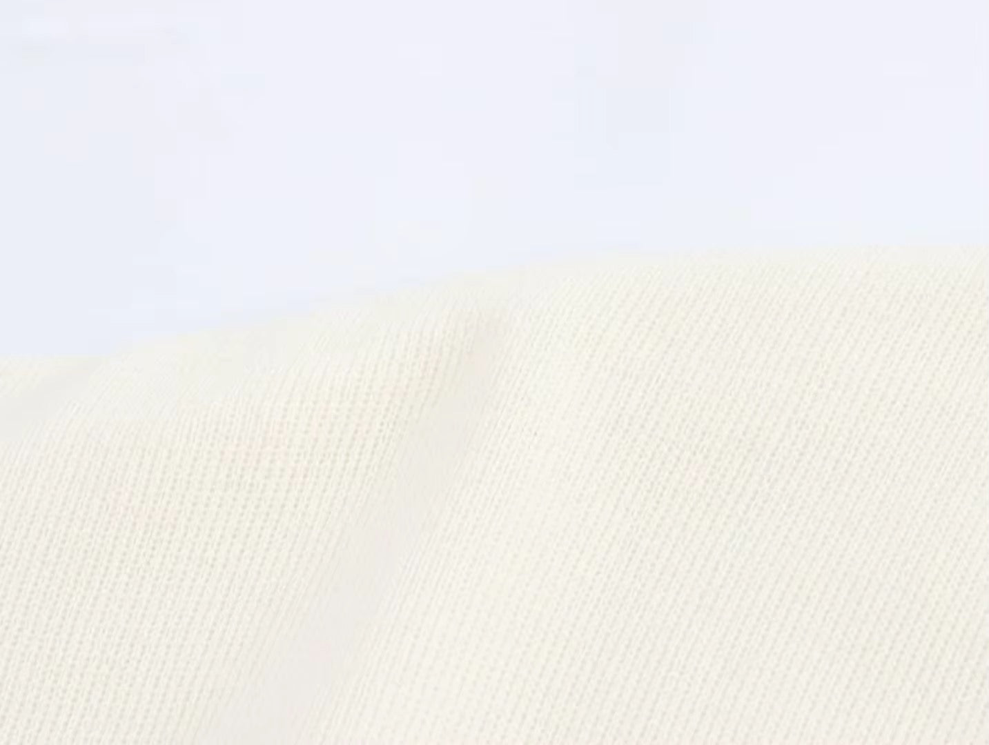 CARDIGAN CON BOTTONI ORO