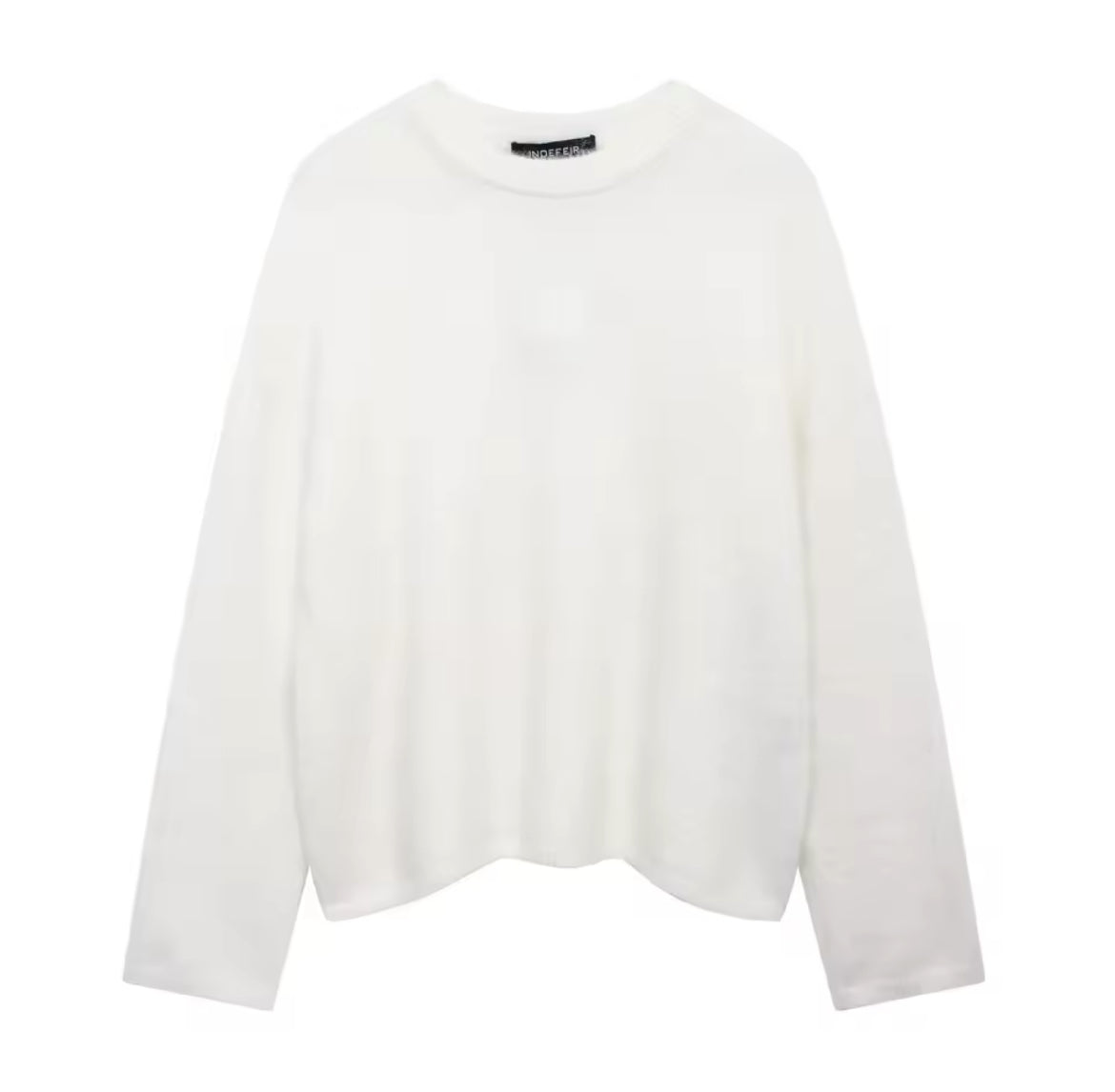 Morbido maglione girocollo in maglia