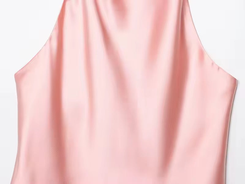 TOP HALTER SATINÉ À ENCOLURE DÉGAGÉE
