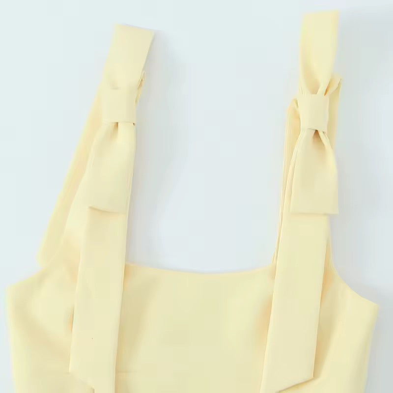 TOP ELASTICO CON PIZZO