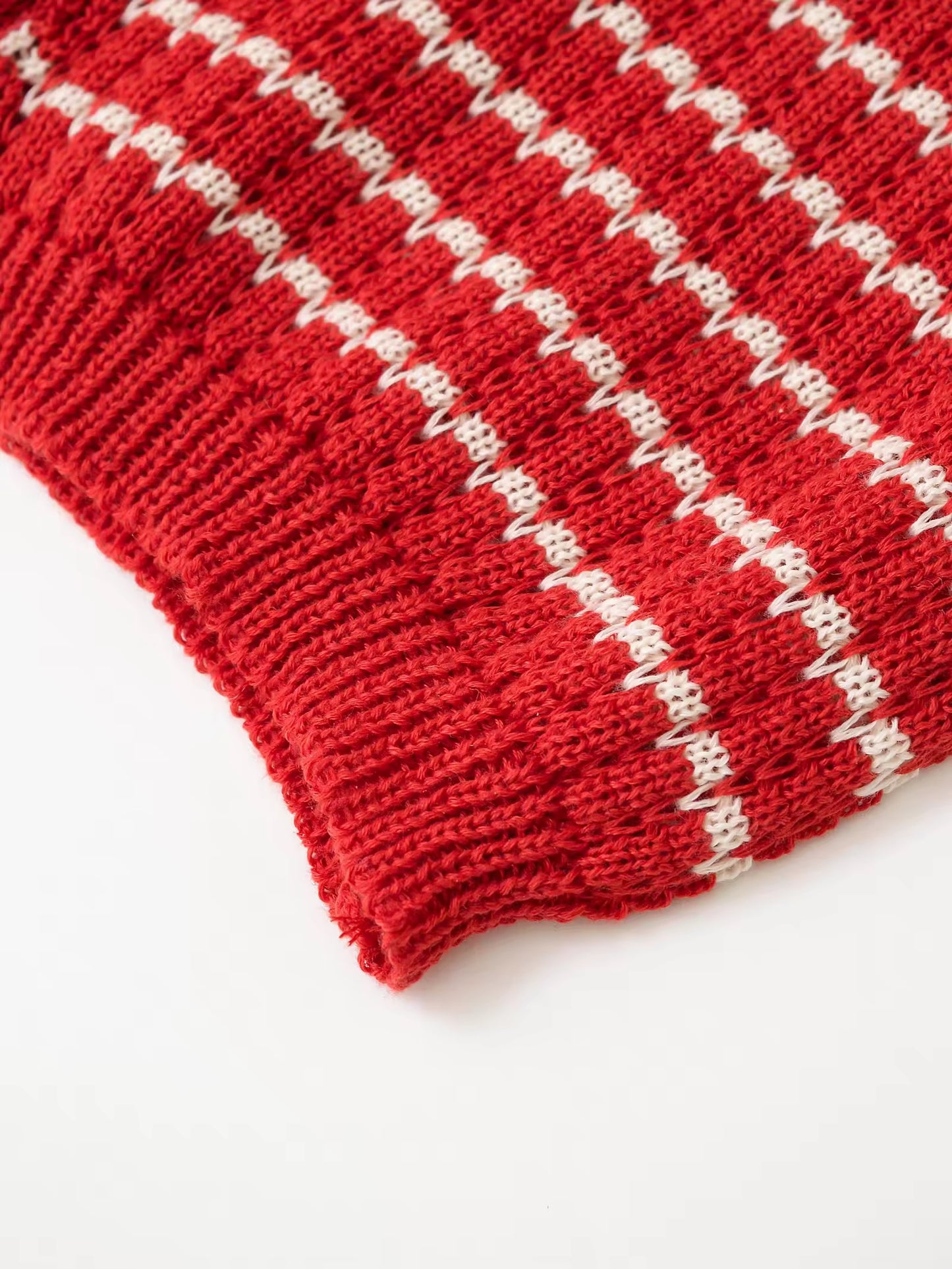 GILET TRICOTÉ SANS MANCHES
