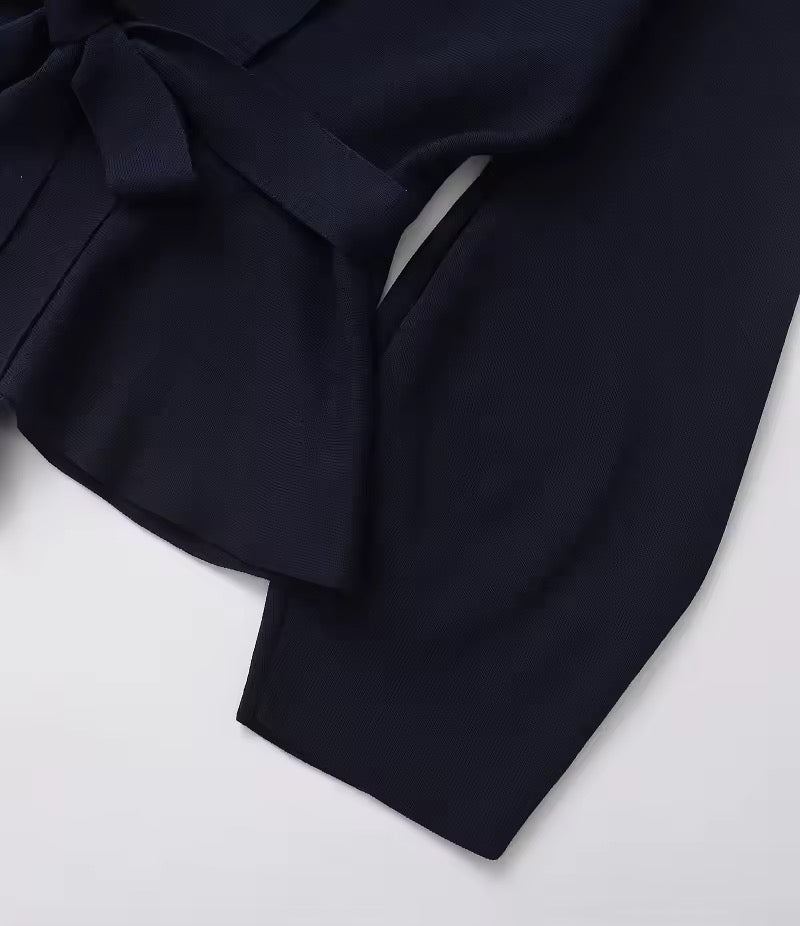 BLOUSE CEINTURÉE À MANCHES LONGUES