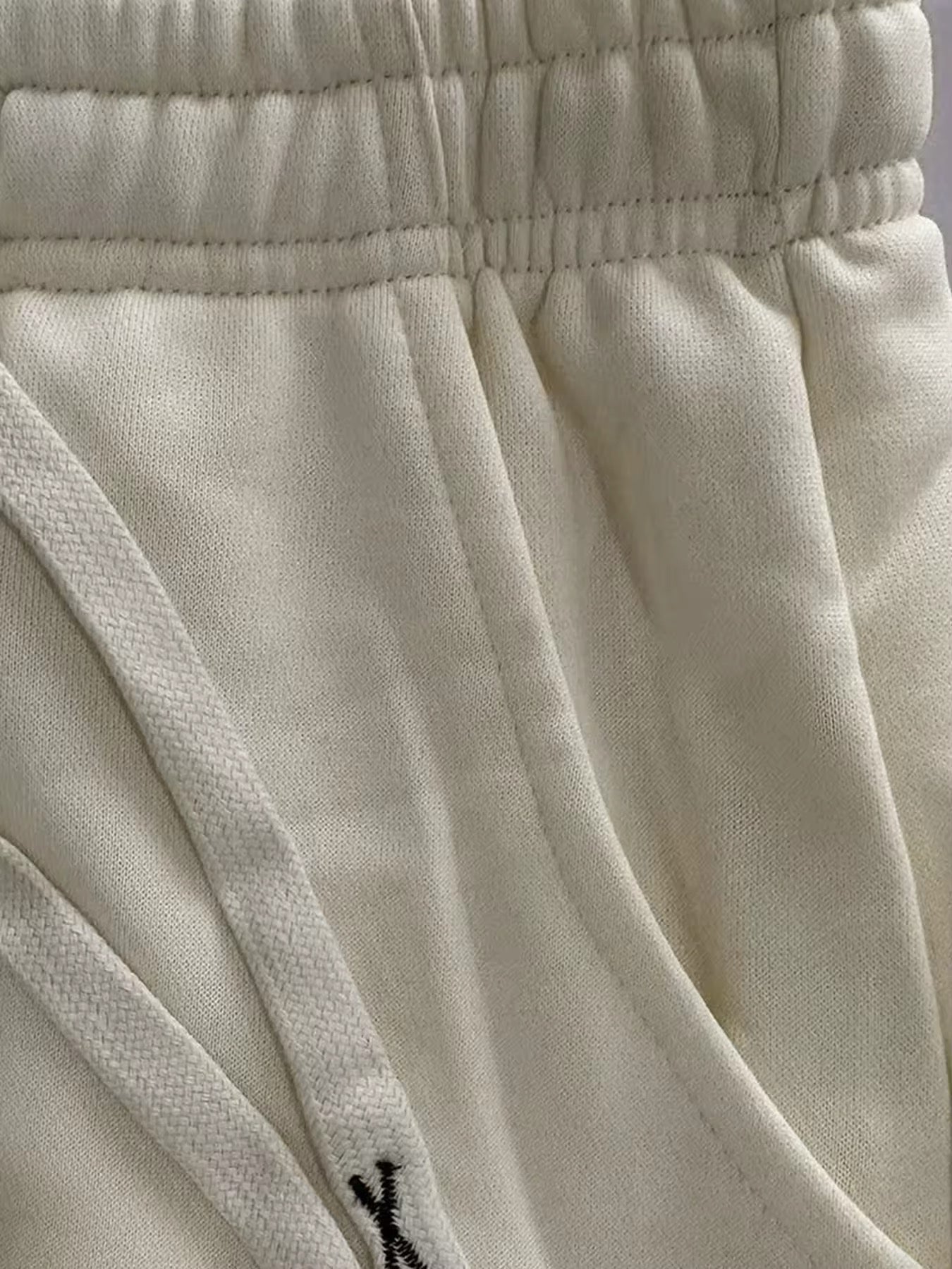 PANTALONI DA JOGGING CON LACCI • UOMO