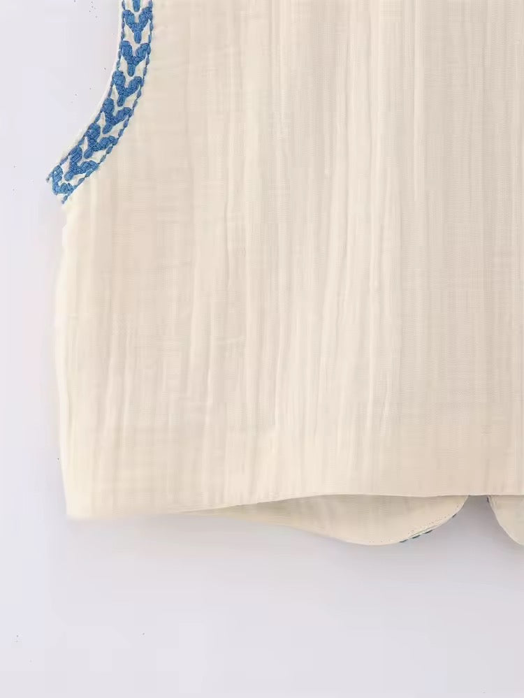 Sleeveless embroidered vest • Women