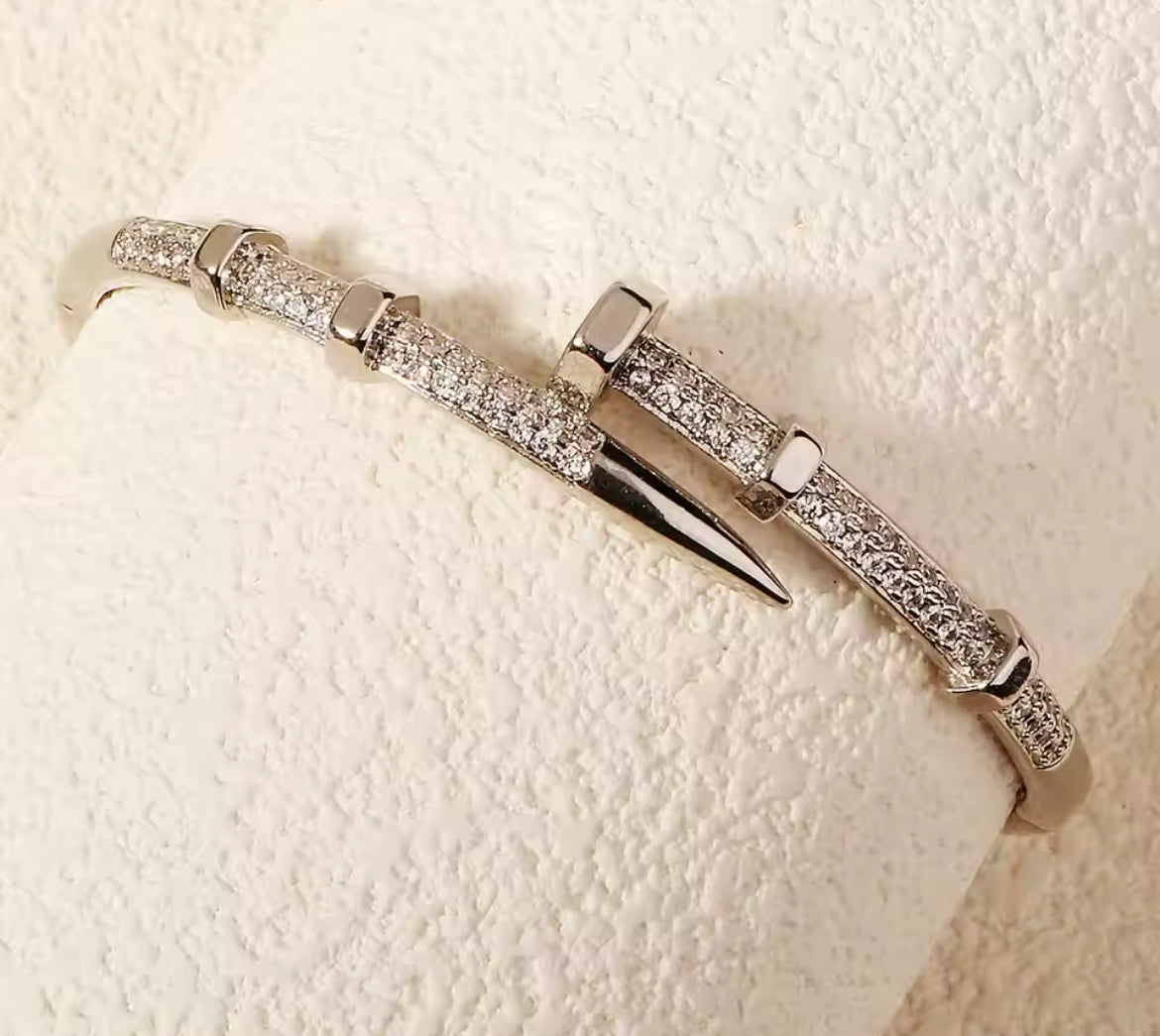 Stainless steel bracelet • Women