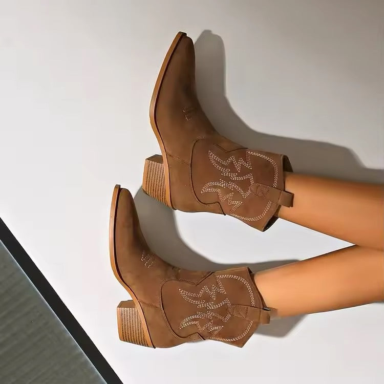 STIVALI DA COWBOY CON TACCO LARGO
