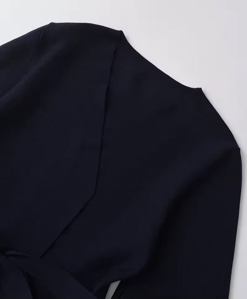 BLOUSE CEINTURÉE À MANCHES LONGUES