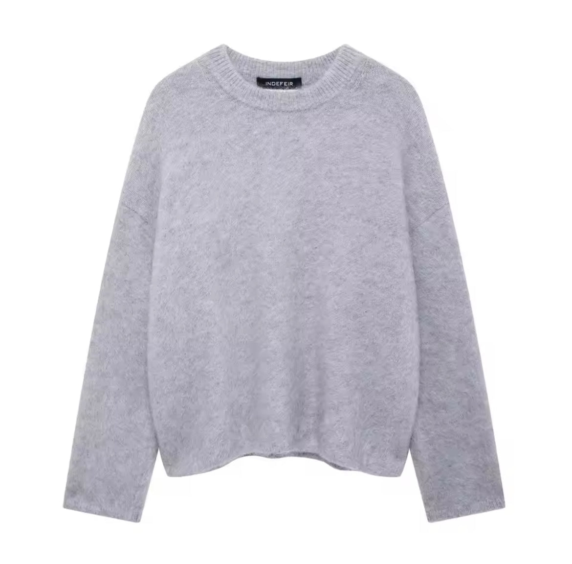 Morbido maglione girocollo in maglia