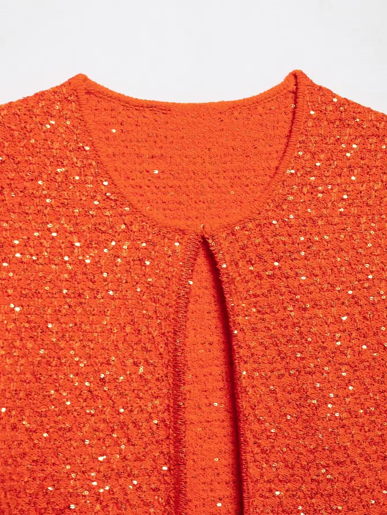 TOP IN MAGLIA CON PAILLETTES