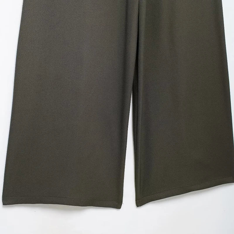 Pantaloni larghi • Donna