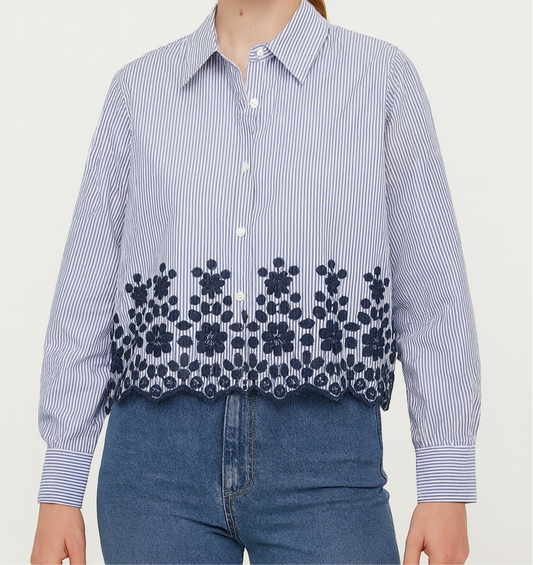CHEMISE RAYÉE À BRODERIES FLORALES