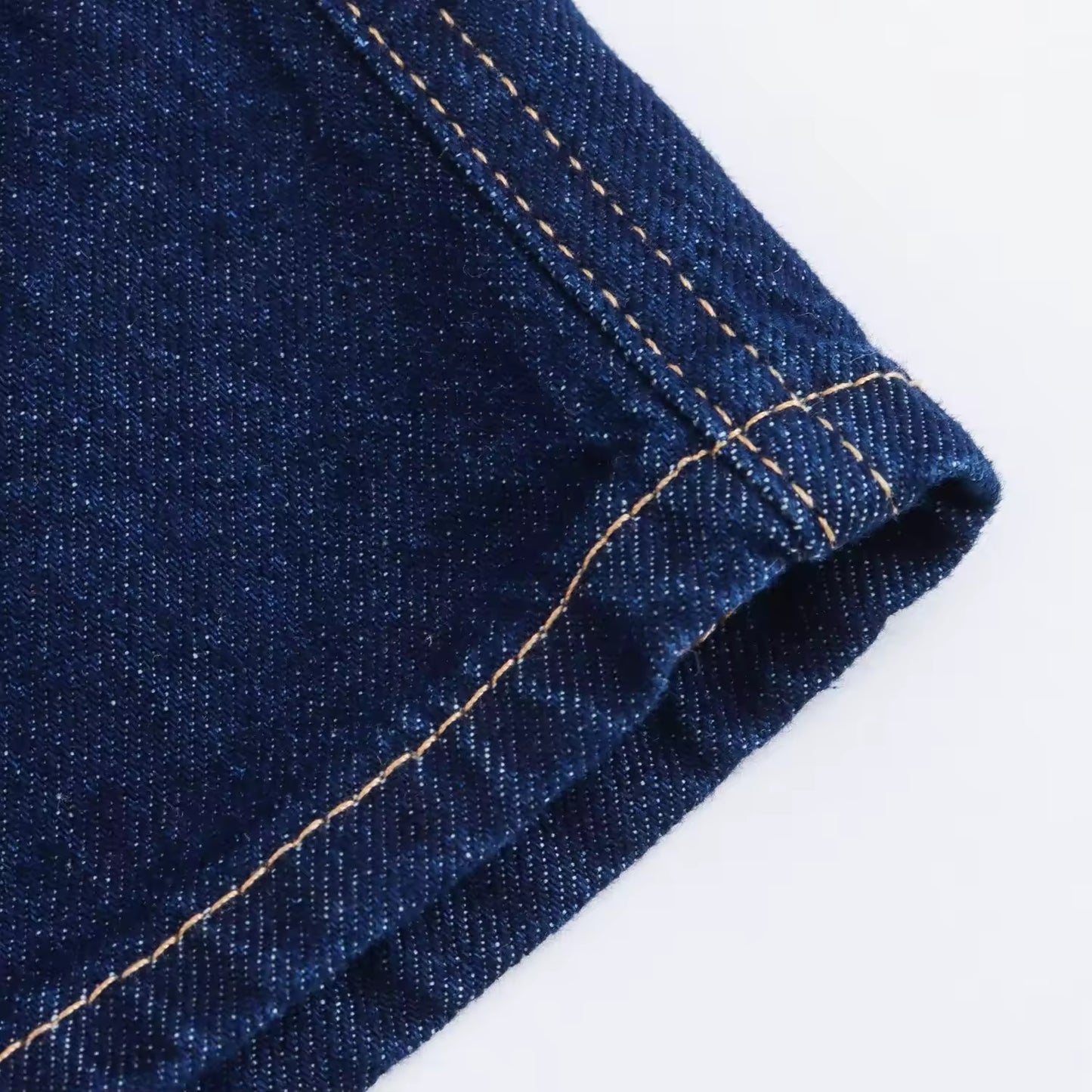 SET DI PANTALONCINI E CAMICIA IN DENIM