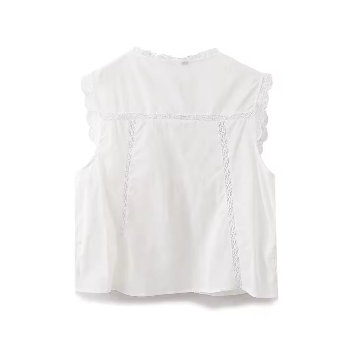 BLUSA CON LACCI RICAMATI