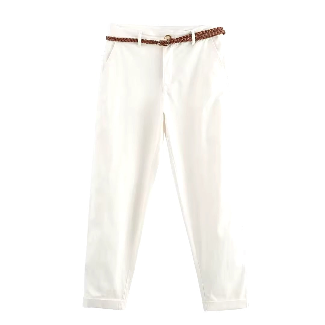 Straight pants • Women