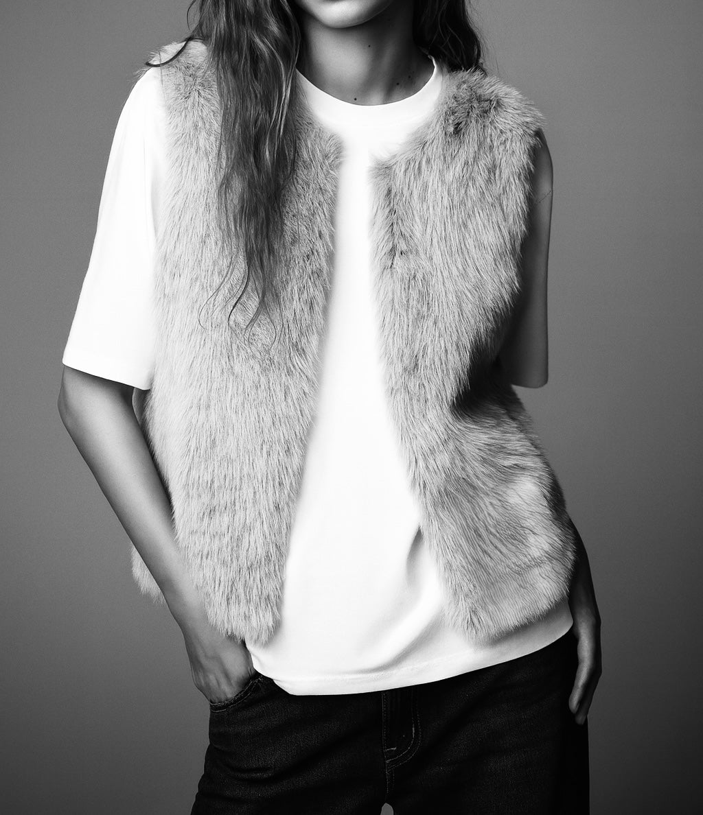 Fur effect jacket • Women