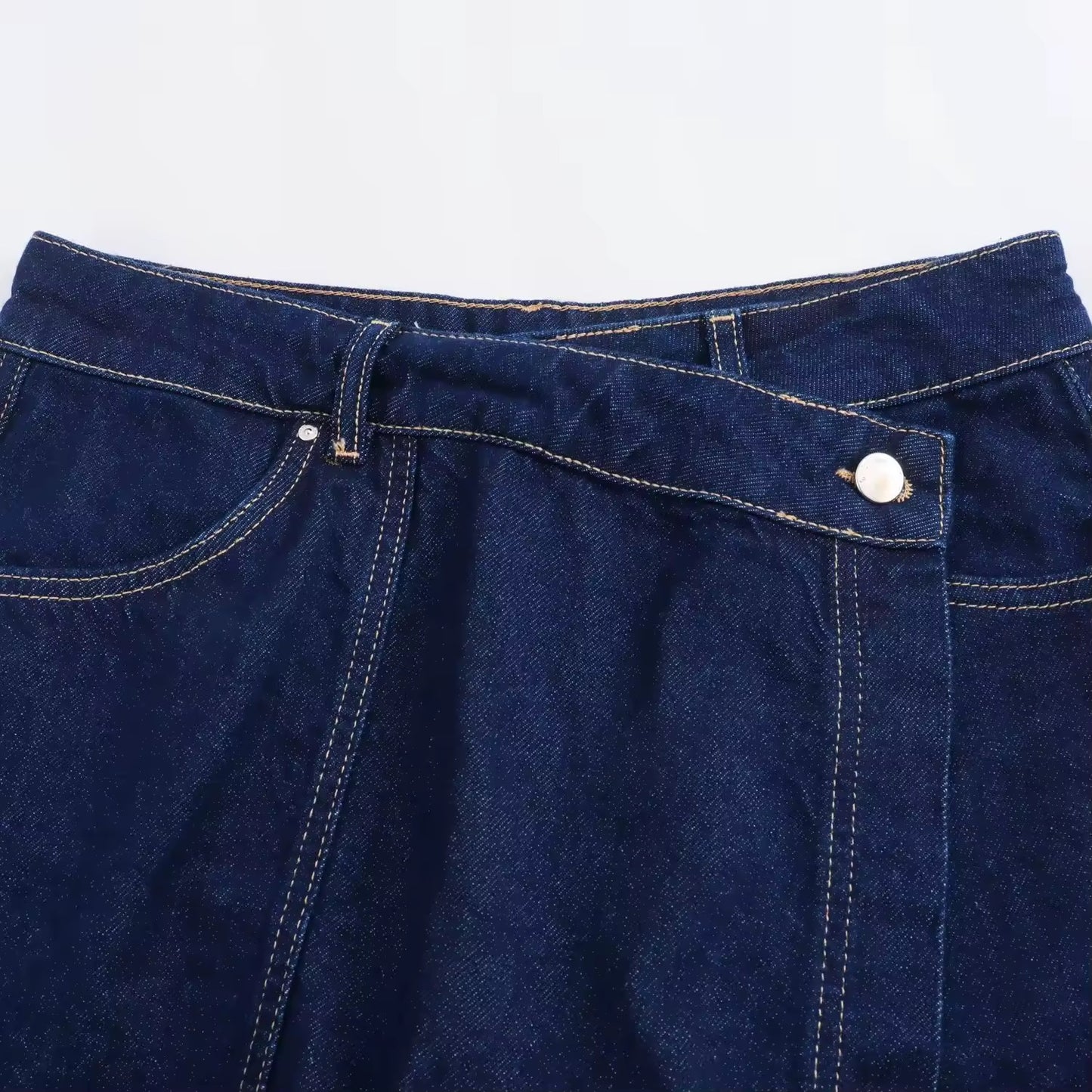 SET DI PANTALONCINI E CAMICIA IN DENIM