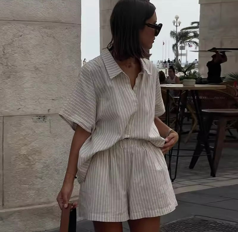 ENSEMBLE CHEMISE ET SHORT EFFET LIN
