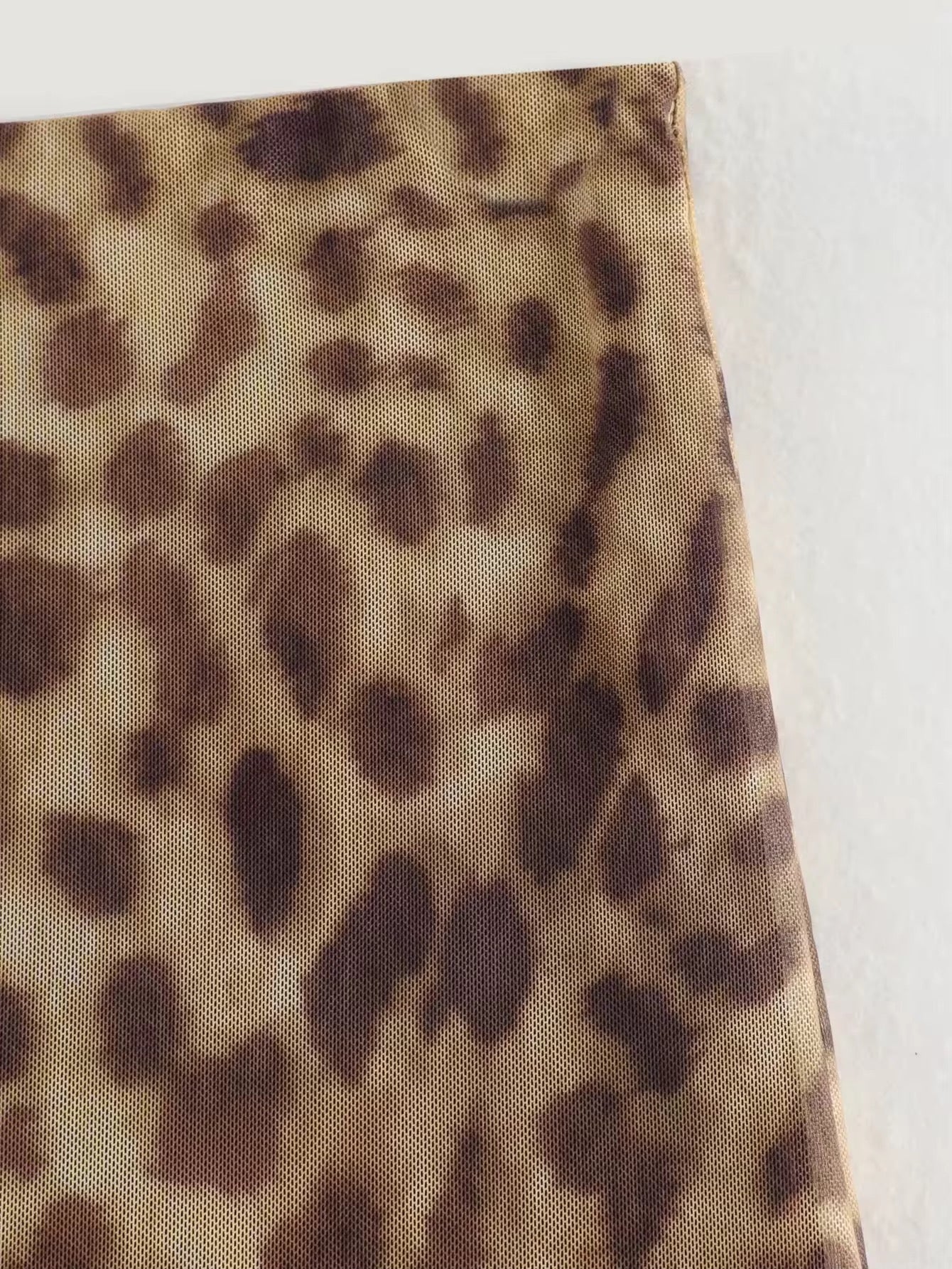 Leopard print skirt • Women
