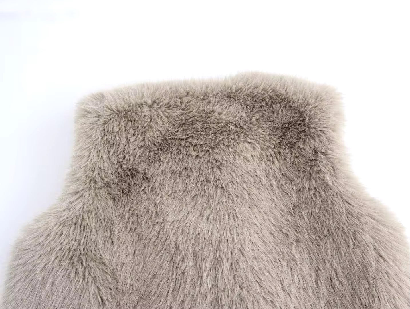 Fur effect jacket • Women