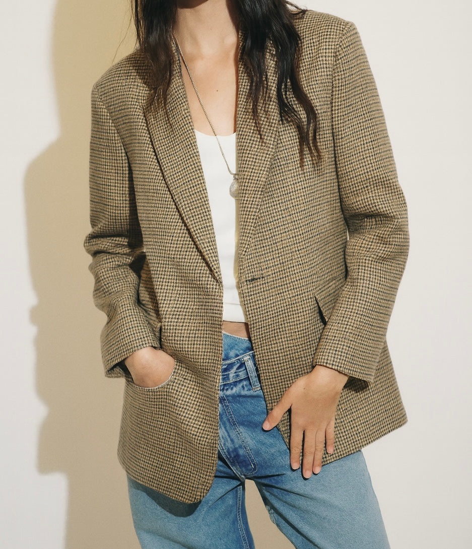 Checked blazer • Women