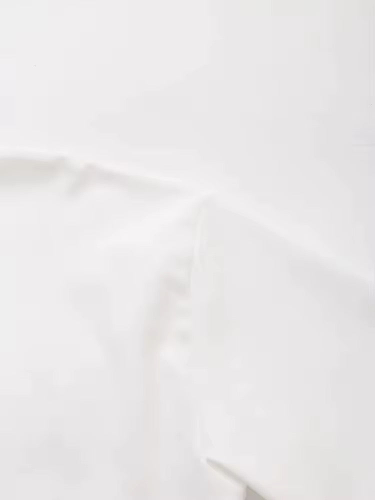 Tee-shirt oversize en coton blanc minimaliste