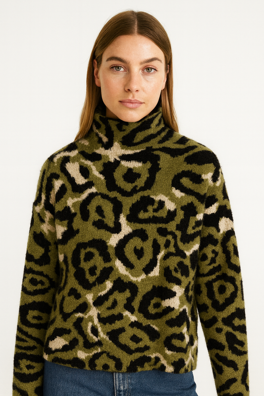 Military turtleneck • Women